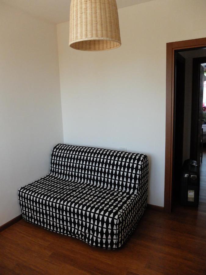 Moderno Trilocale Laura Apartment Dalmine Bagian luar foto